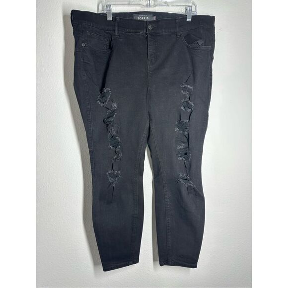 Torrid Bombshell Skinny Jeans Distressed Black Size 22 Short Denim Stretch - Picture 1 of 16